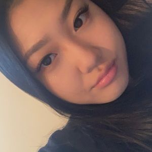 Meet your Posher, Gloria